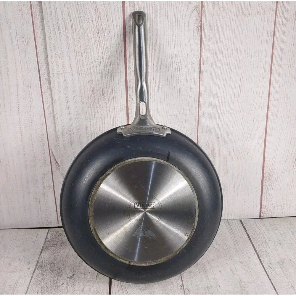 Viking 10-Inch Frying Nonstick Pan Hard Anodized Nonstick - Black Skillet - USED